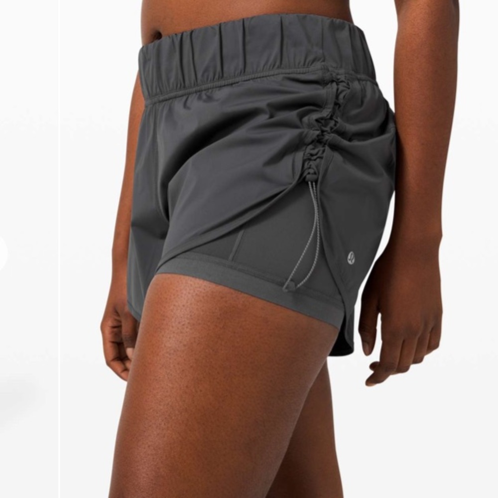 Lululemon Strides Ahead High Rise 4” Shorts